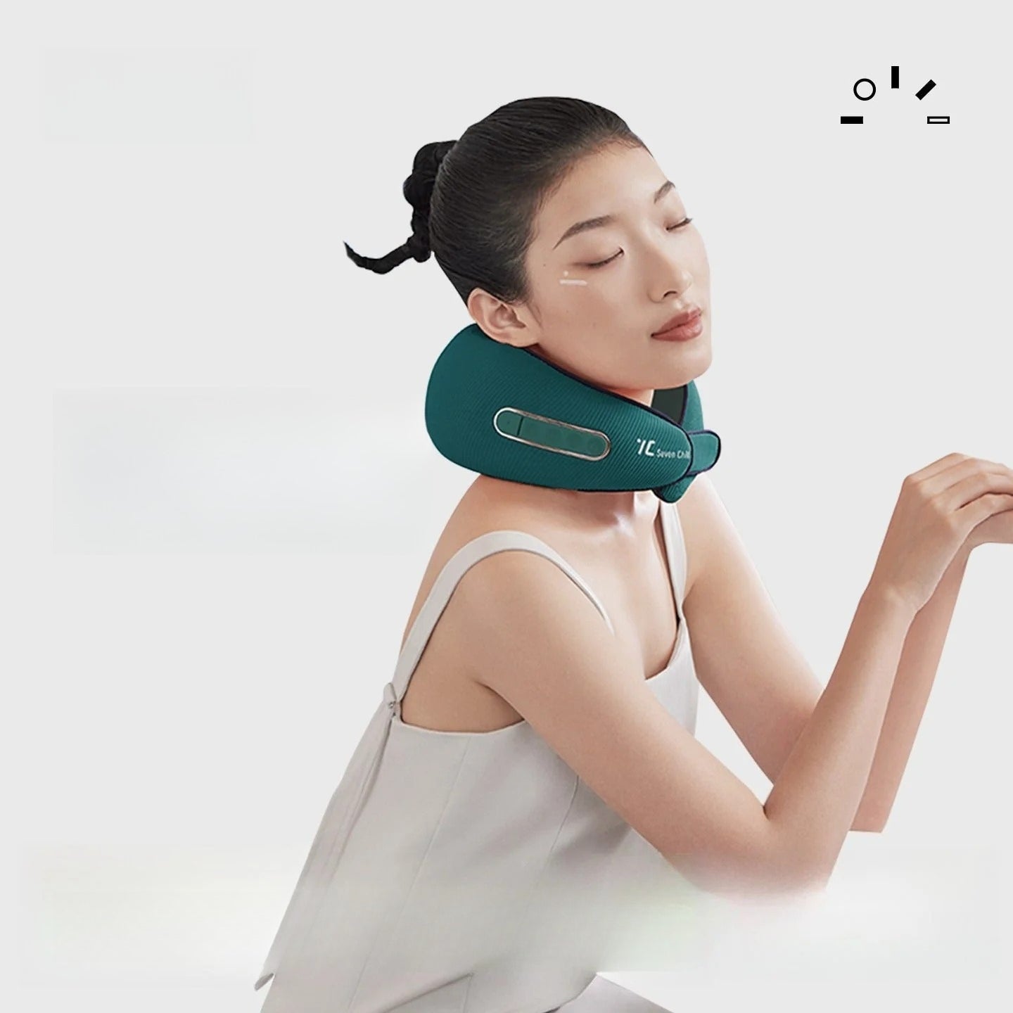 Electric Massage Neck Massager Pillow – Heated Shiatsu Shoulder & Back Device  Restoria